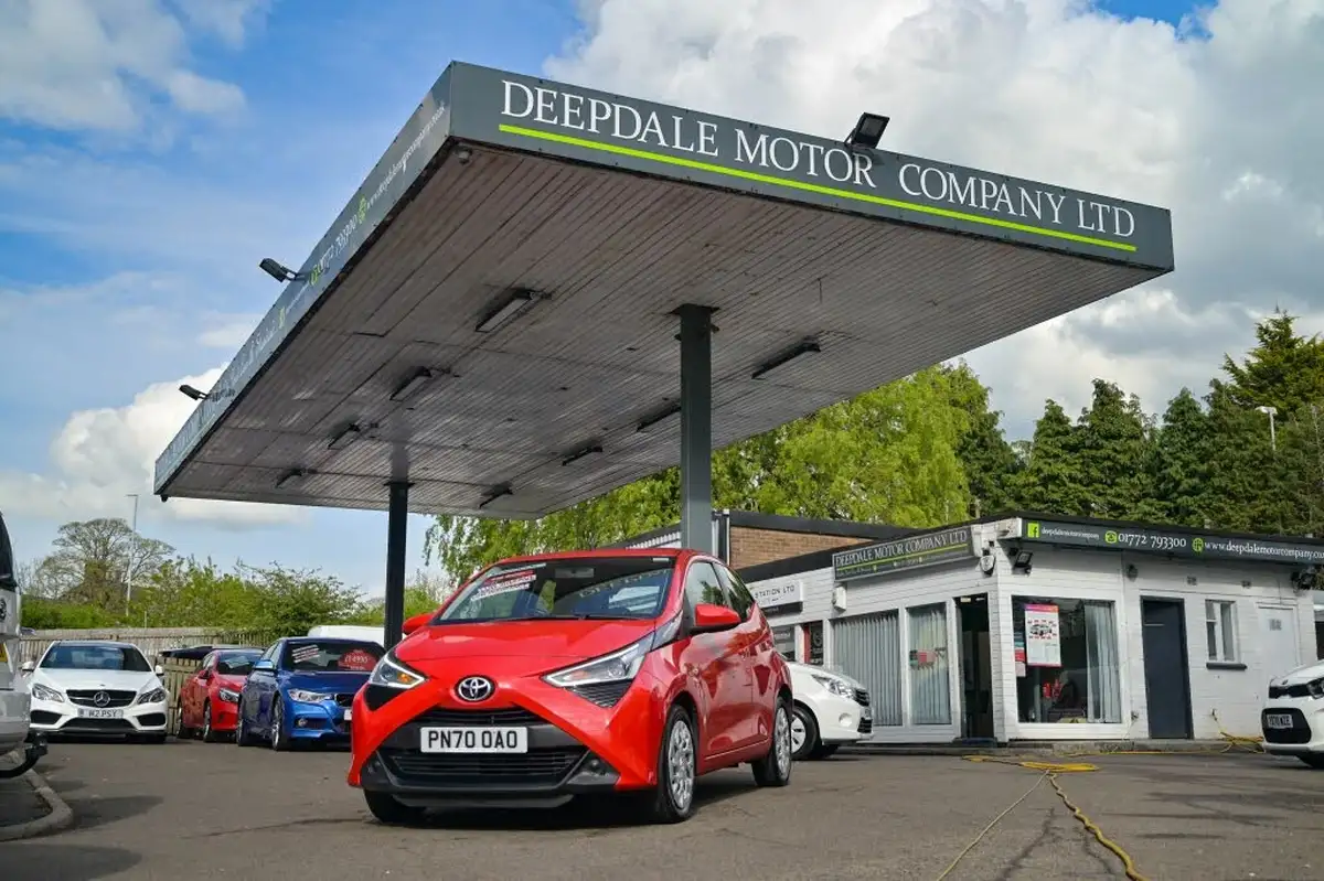 2020-toyota-aygo-10-vvt-i-x-play-big-42