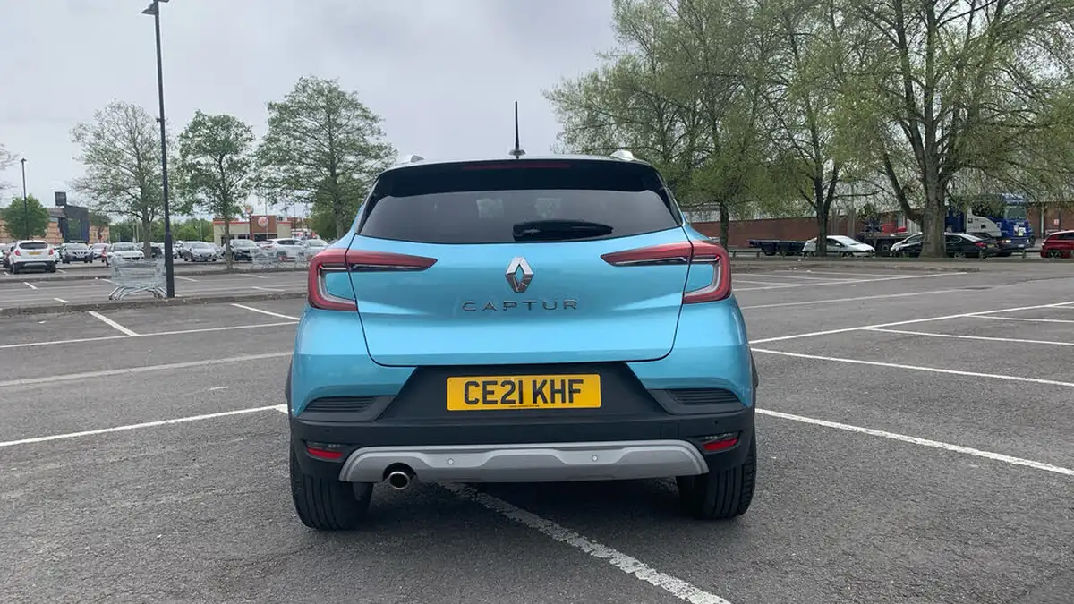 2021-renault-captur-13-tce-iconic-140ps-edc-auto-big-8