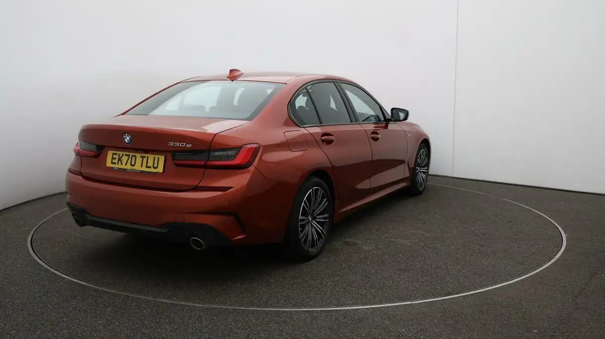 2020-bmw-3-series-20-330e-m-sport-saloon-4d-big-49