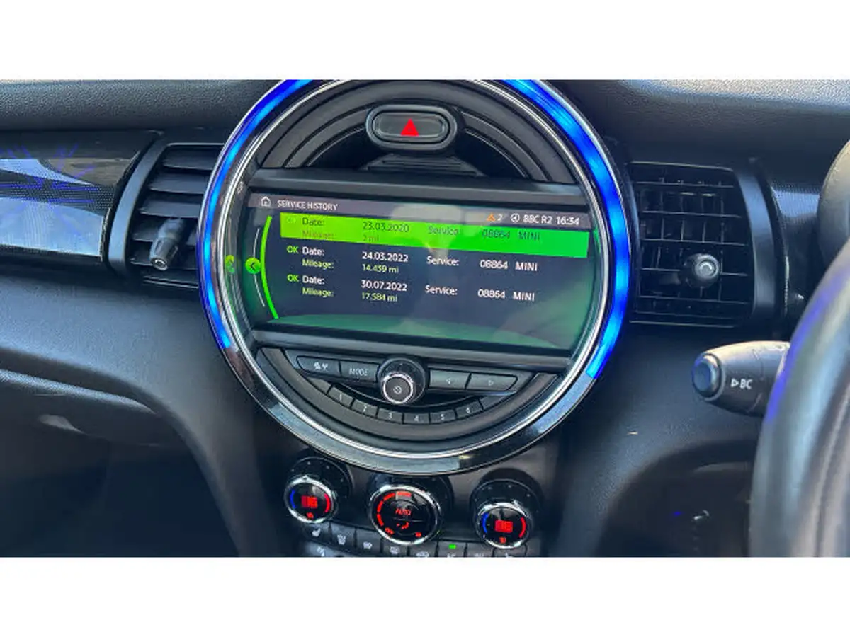 2020-mini-cooper-15-cooper-exclusive-hatchback-5d-big-36
