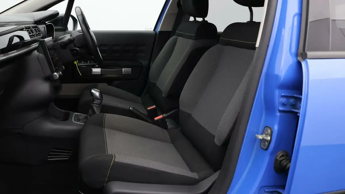 2018-citroen-c3-12-puretech-flair-82ps-big-13