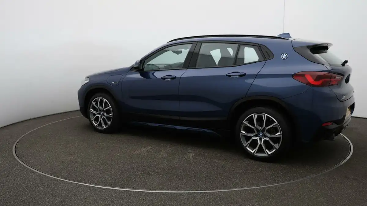 2022-bmw-x2-15-xdrive25e-m-mesh-edition-big-30