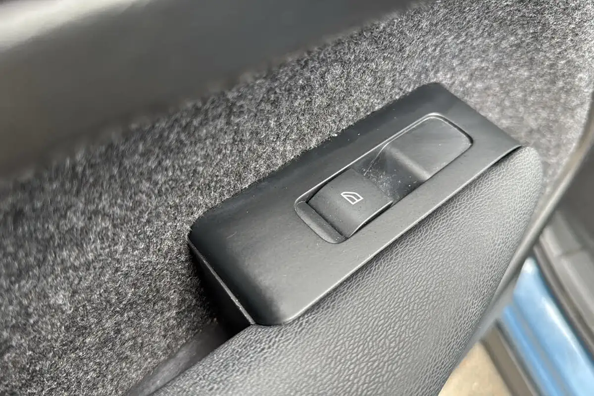 2022-volvo-c40-e-recharge-plus-228bhp-big-31