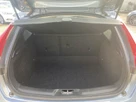2019-volvo-v40-20-t2-momentum-edition-small-8