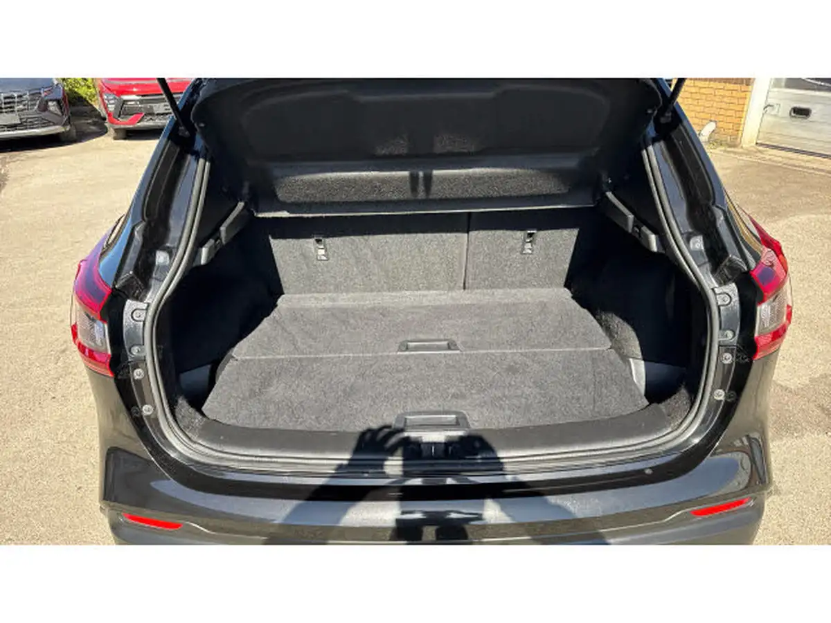 2019-nissan-qashqai-13-dig-t-n-connecta-140ps-big-3