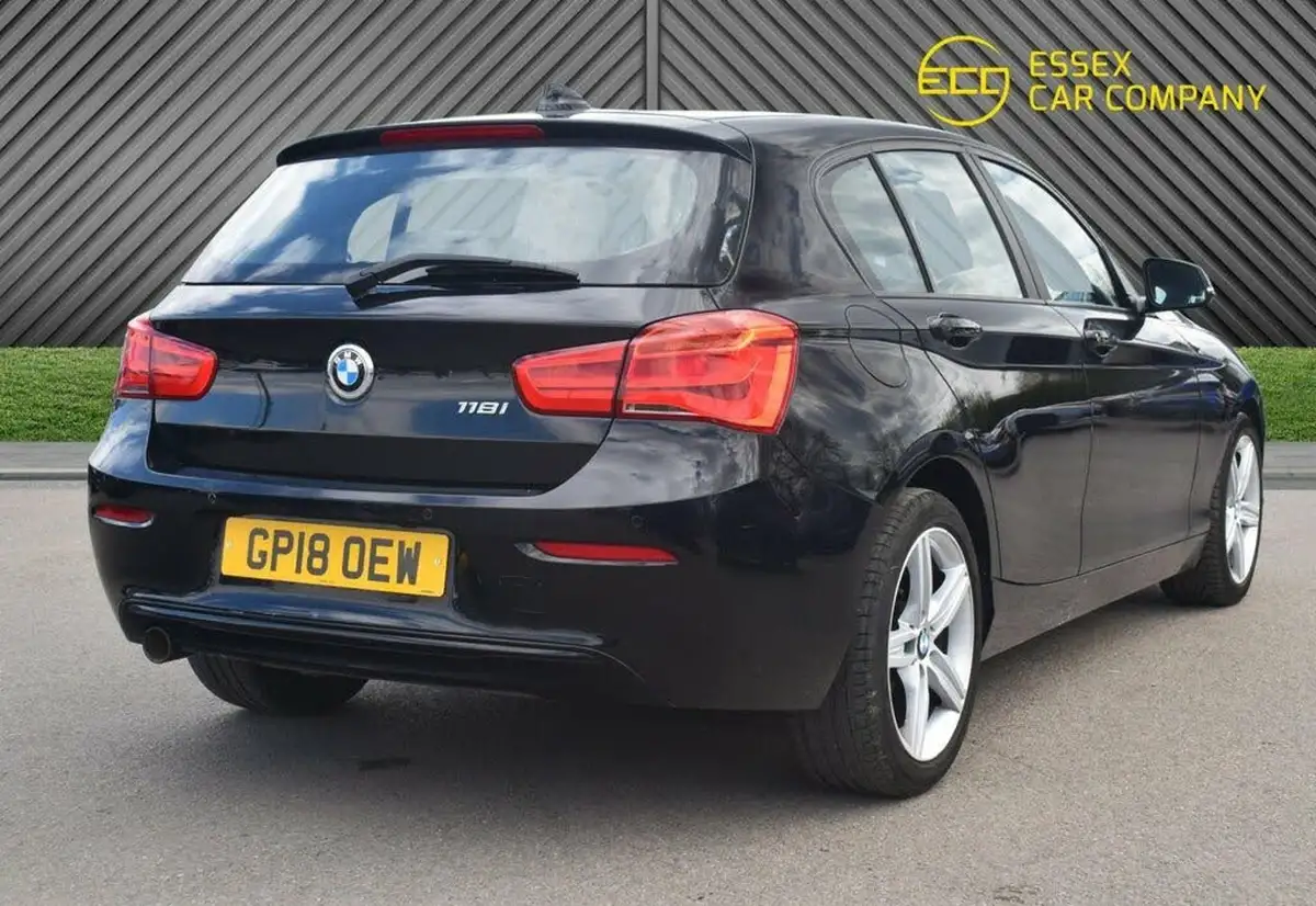 2018-bmw-1-series-15-118i-sport-5d-big-7
