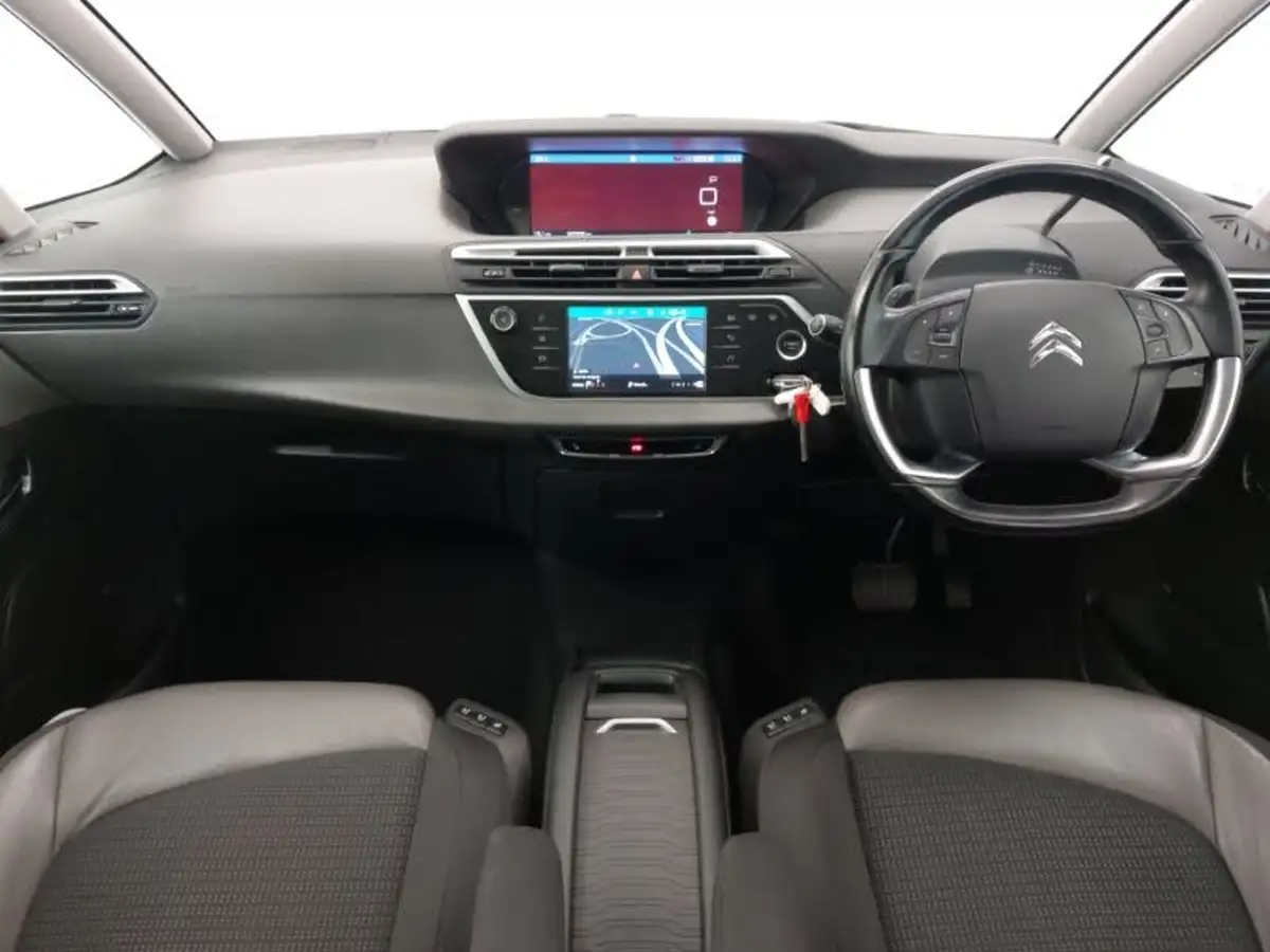2019-citroen-grand-c4-spacetourer-12-puretech-flair-eat8-big-2