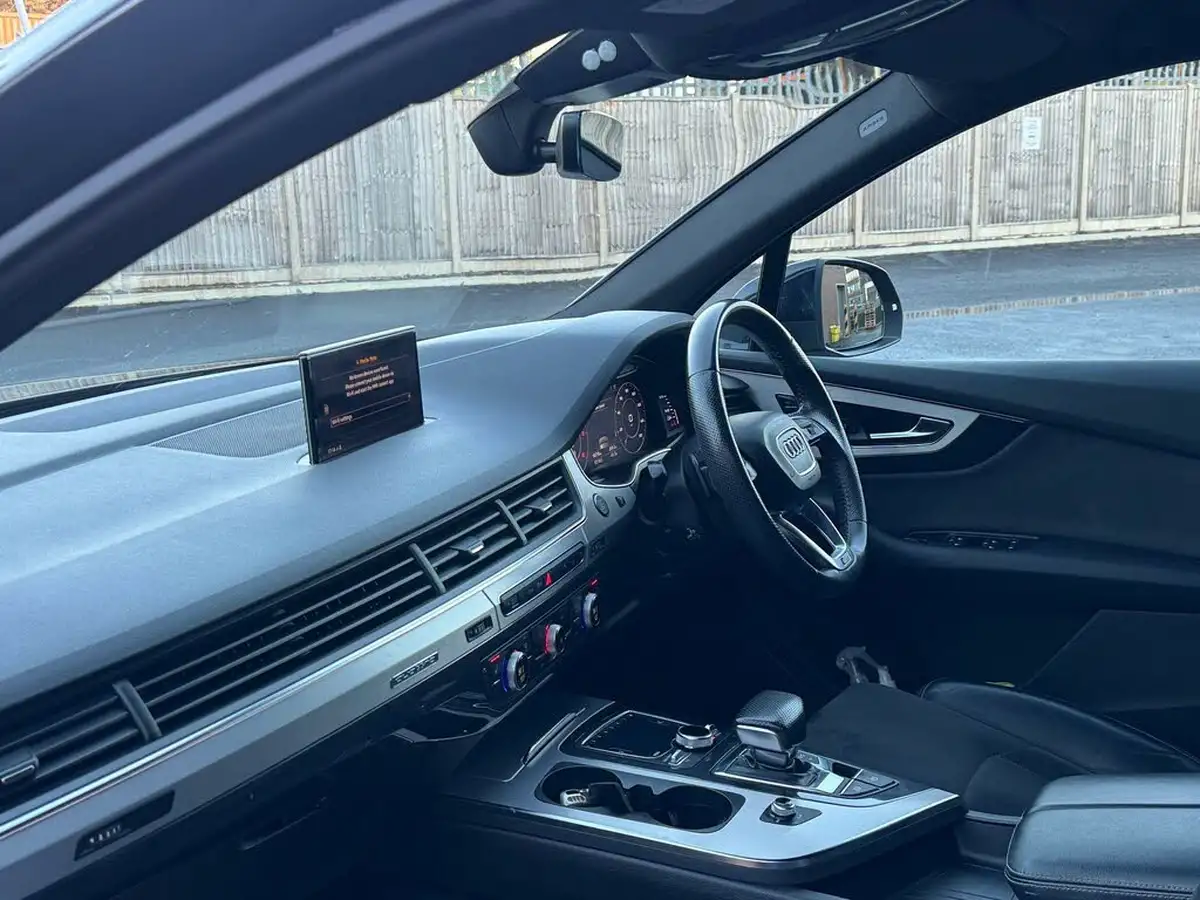 2018-audi-q7-30-45-tdi-s-line-big-28