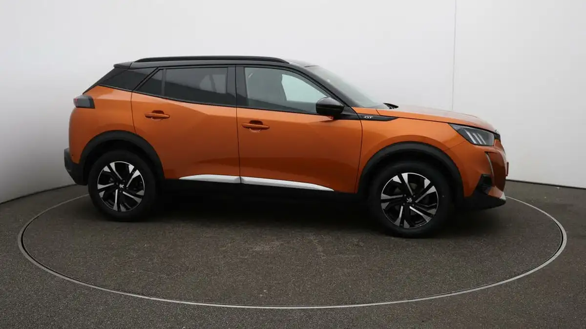 2022-peugeot-2008-suv-12-puretech-gt-big-43