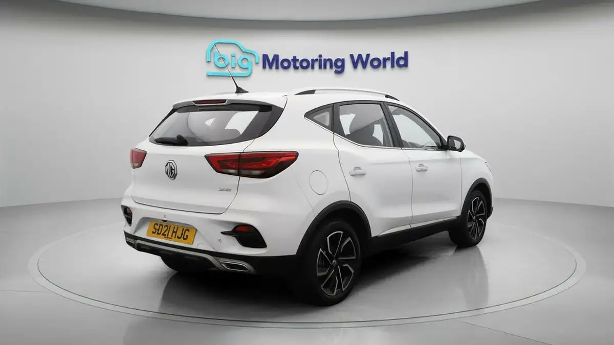 2021-mg-zs-suv-10t-gdi-exclusive-big-7