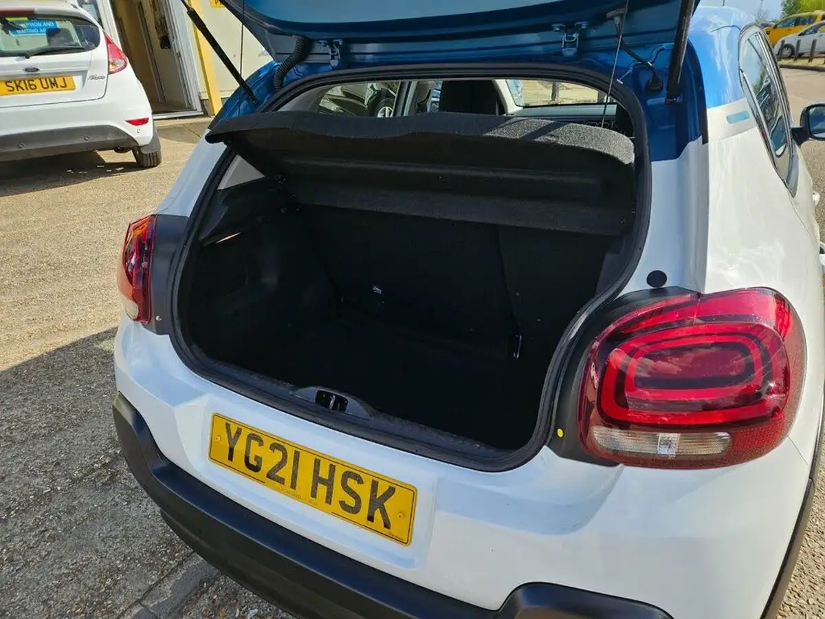 2021-citroen-c3-12-puretech-flair-83ps-big-5