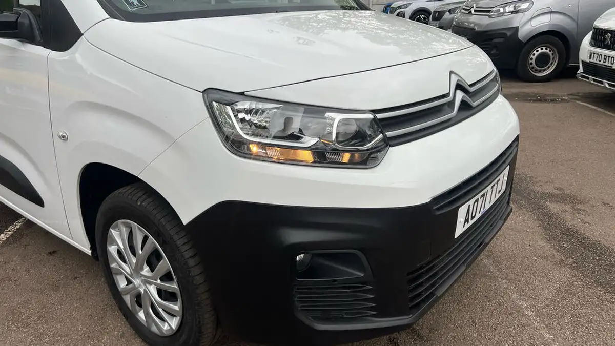 2021-citroen-berlingo-15bluehdi-1000-enterprise-pro-100pseu6d-big-43