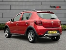 2018-dacia-sandero-stepway-09-tce-laureate-small-1