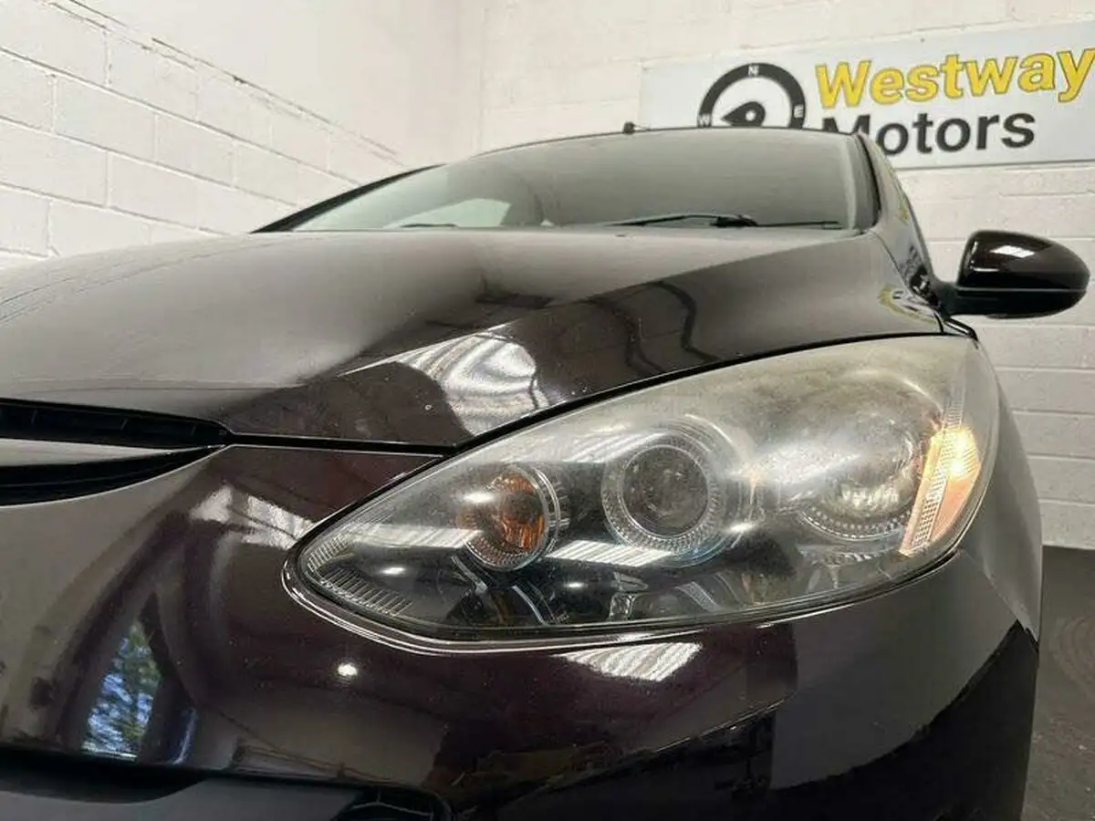 2011-mazda-mazda2-13-tamura-5d-big-14