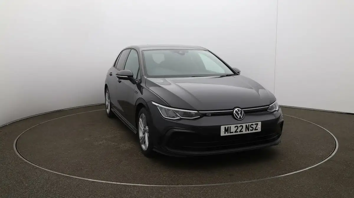 2022-volkswagen-golf-15-tsi-r-line-150ps-hatchback-big-35