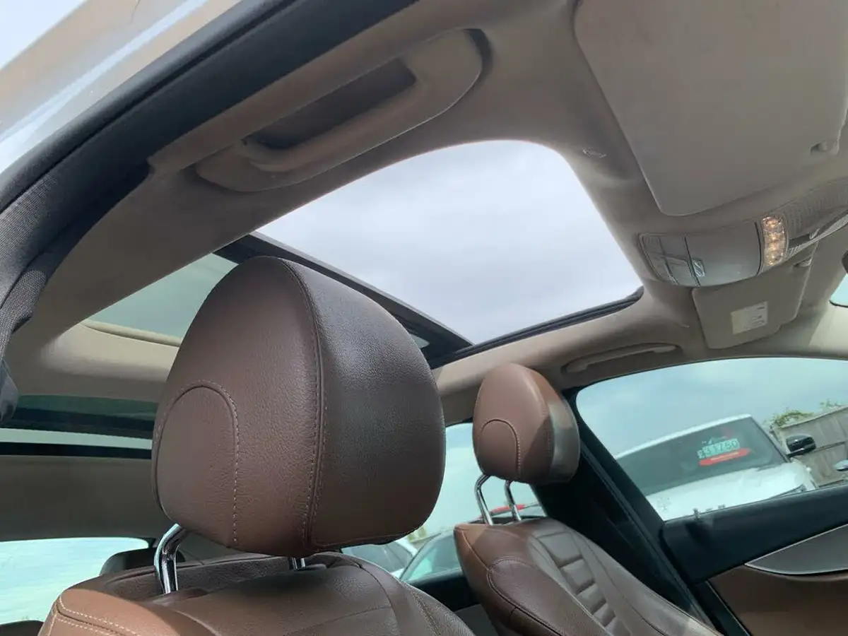 2018-mercedes-benz-e-class-20d-e220d-se-premiumss-saloon-4d-big-7