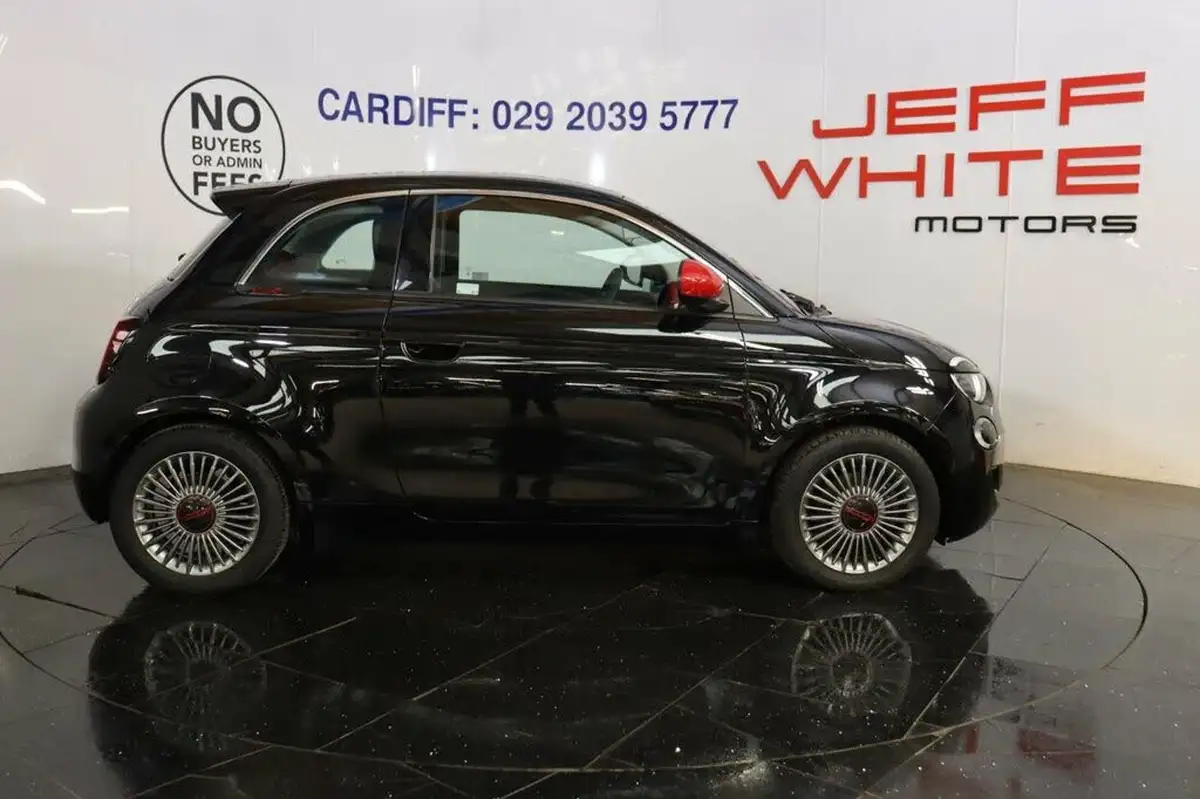 2021-fiat-500-e-red-117bhp-big-3