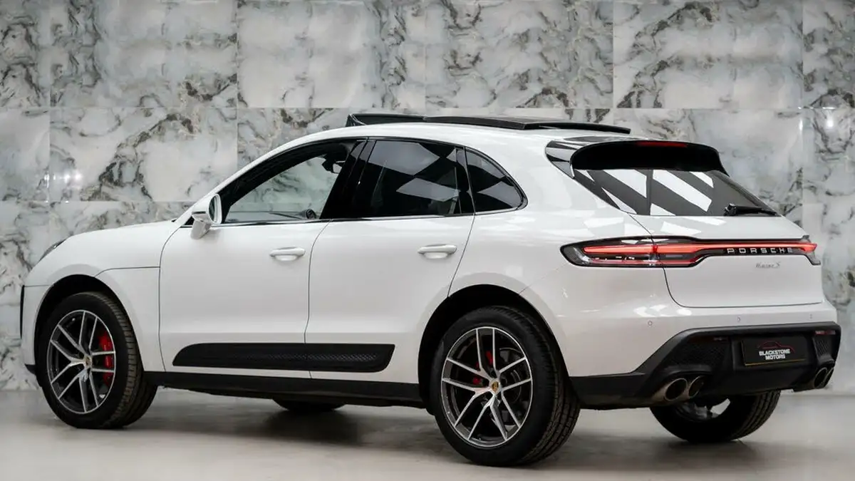 2023-porsche-macan-29-v6-s-big-5
