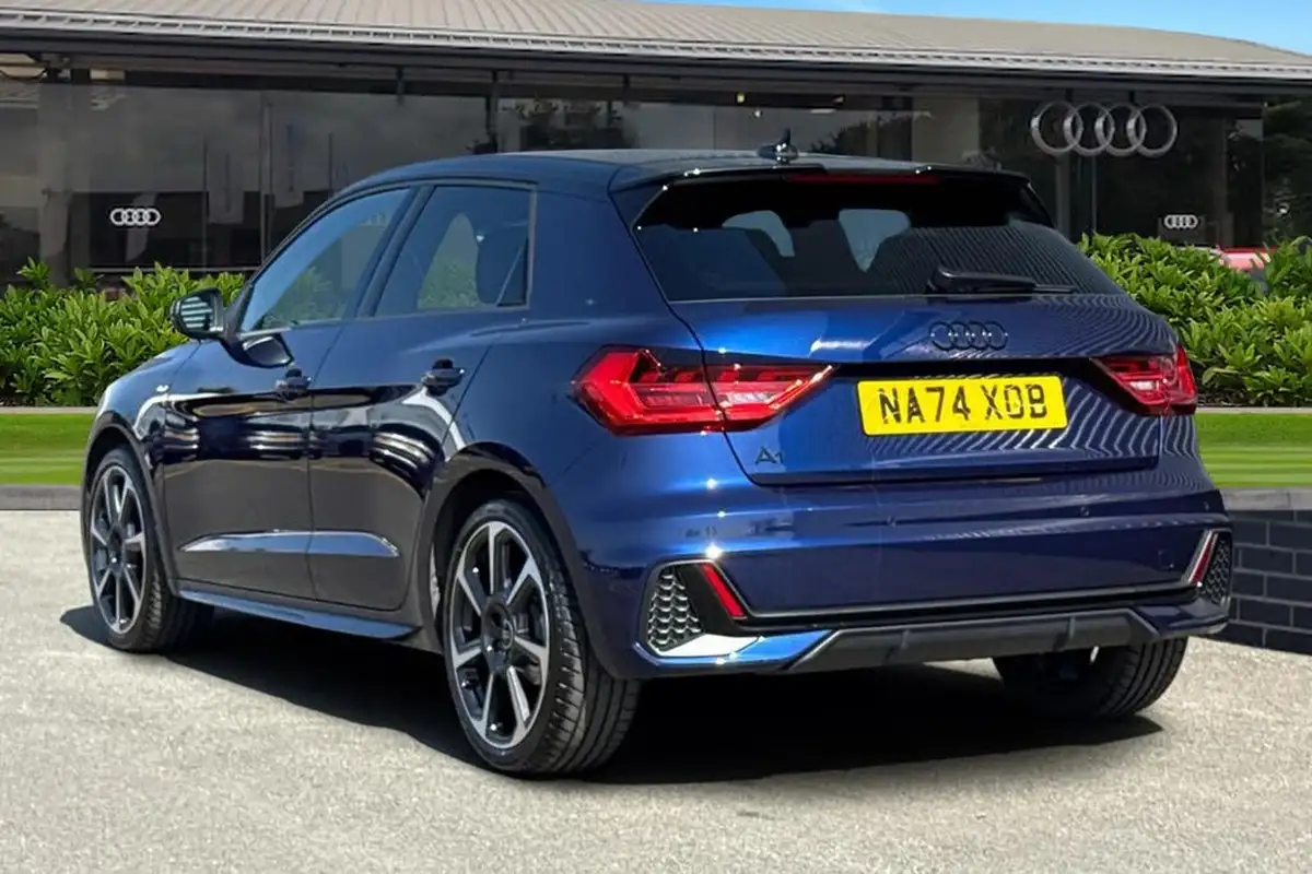 2024-audi-a1-10-30-tfsi-black-edition-116ps-big-1
