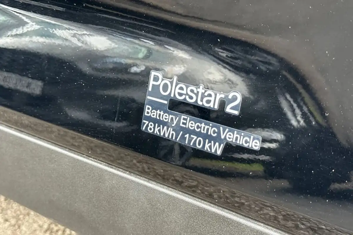 2022-polestar-polestar-2-e-ps2-170kw-long-single-plus-hatchback-big-24