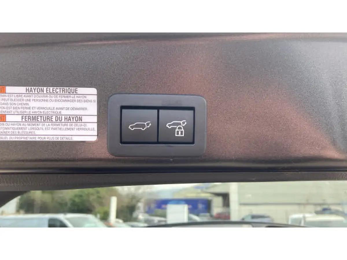 2023-toyota-yaris-cross-15-vvt-i-excel-awd-i-big-20
