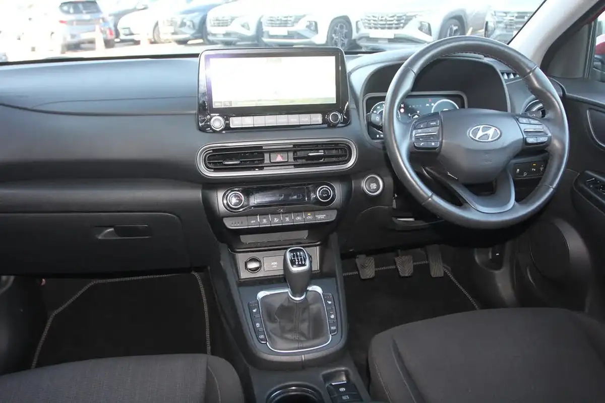 2022-hyundai-kona-10-t-gdi-premium-big-14
