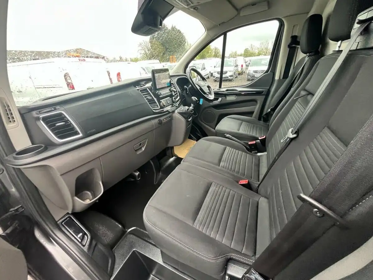 2021-ford-transit-custom-20tdci-300-l1h1-limited-130pseu6dt-panel-van-big-51