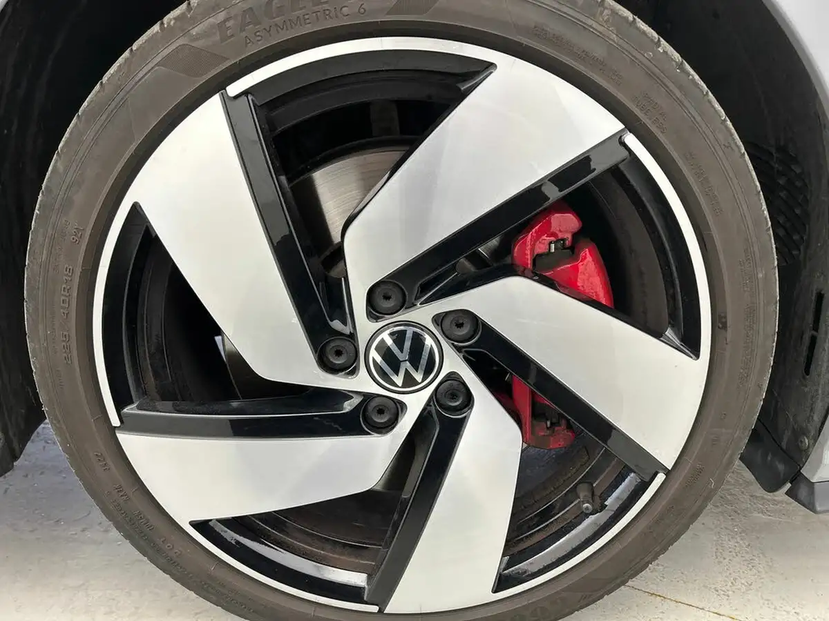 2022-volkswagen-golf-20-tsi-gti-dsg-big-11