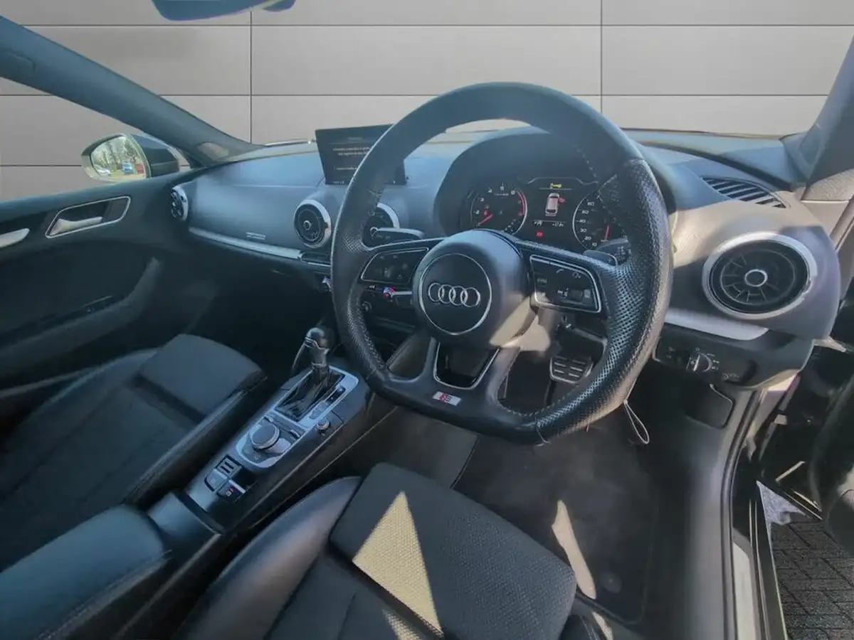 2019-audi-a3-15-35-tfsi-black-edition-cod-ss-sportback-5d-s-tronic-big-8