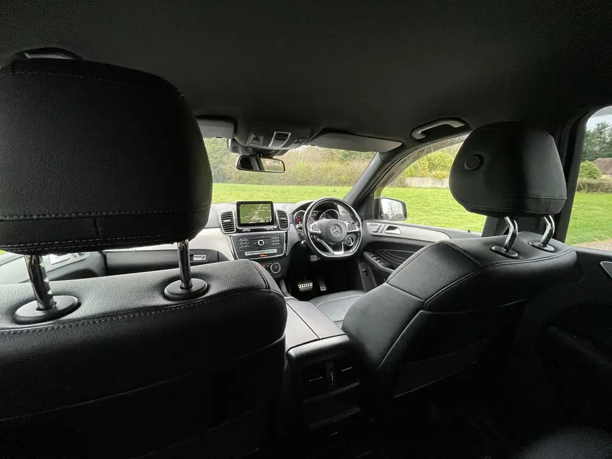 2018-mercedes-benz-gle-class-21d-gle250d-amg-night-edition-big-32