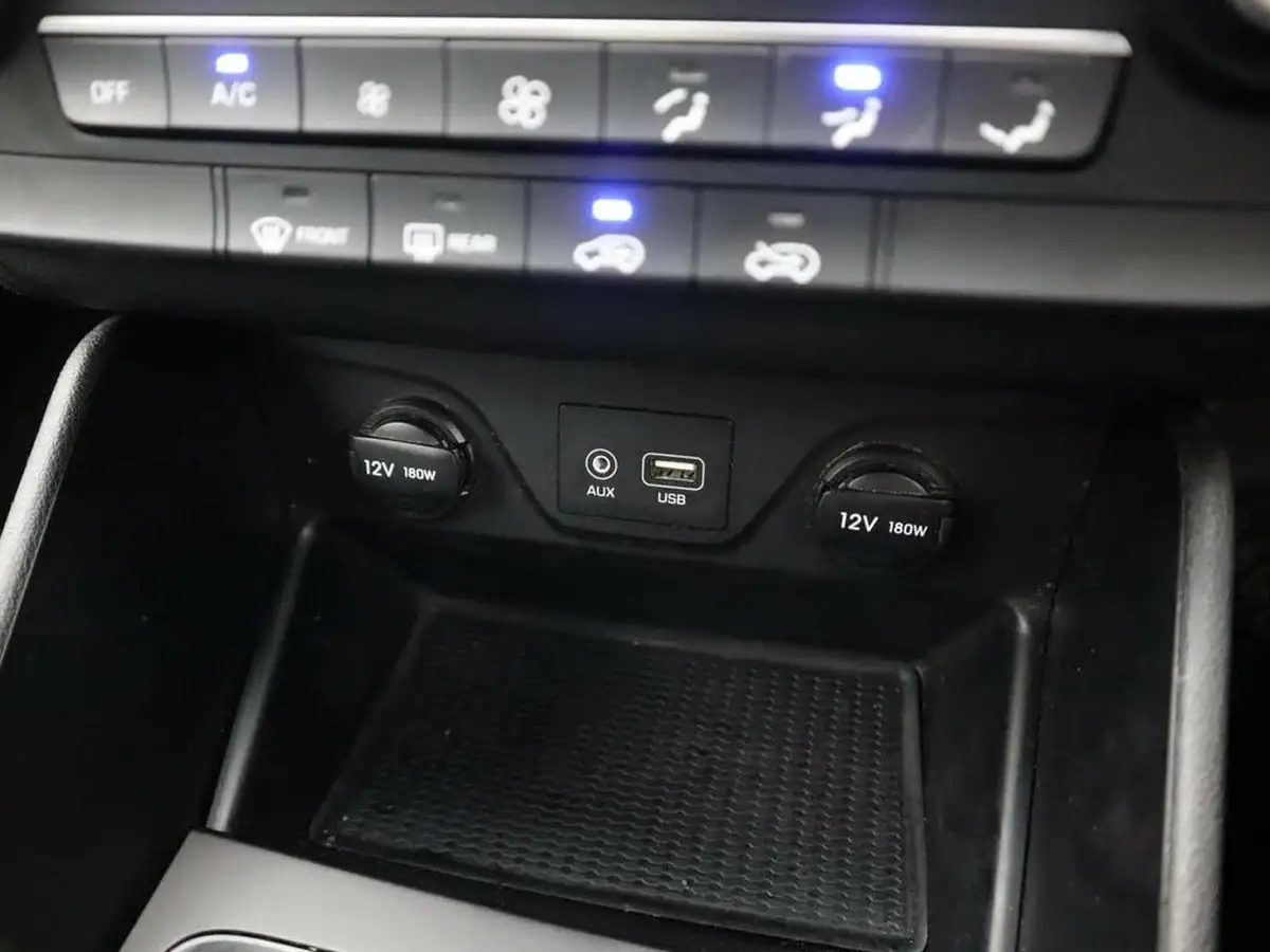 2019-hyundai-tucson-16-gdi-se-nav-big-19