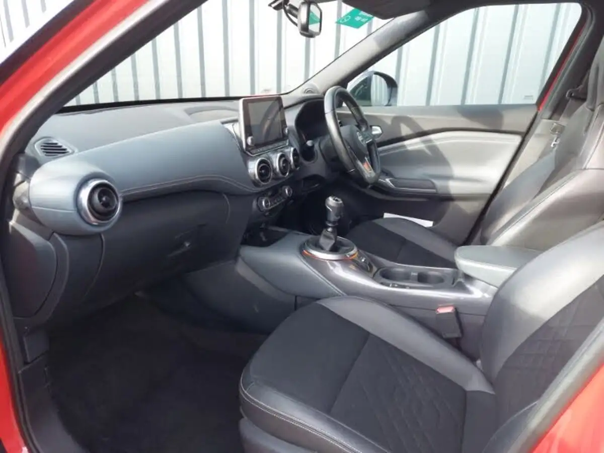 2021-nissan-juke-10-dig-t-tekna-big-4