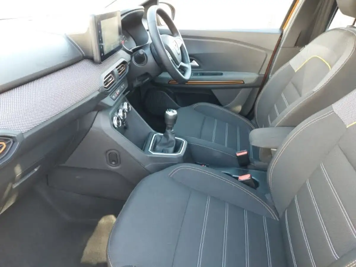2022-dacia-sandero-stepway-10-tce-prestige-90bhp-big-4
