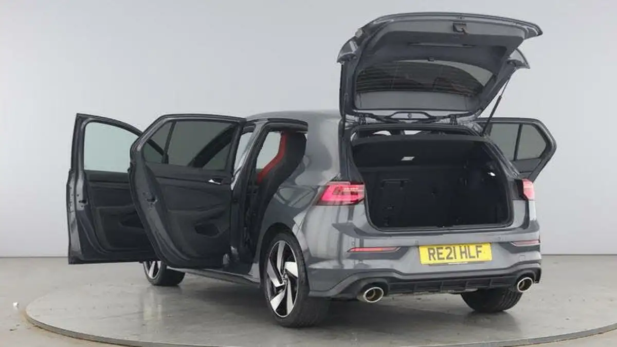 2021-volkswagen-golf-20-tsi-gti-clubsport-big-11