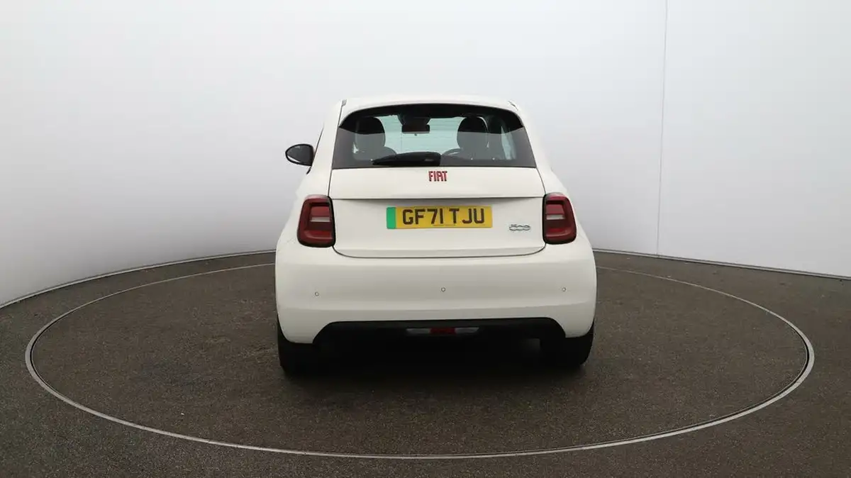 2021-fiat-500-e-red-117bhp-big-6