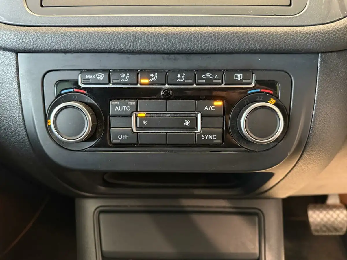 2014-volkswagen-tiguan-20tdi-match-140ps-4motion-bmt-dsg-big-25