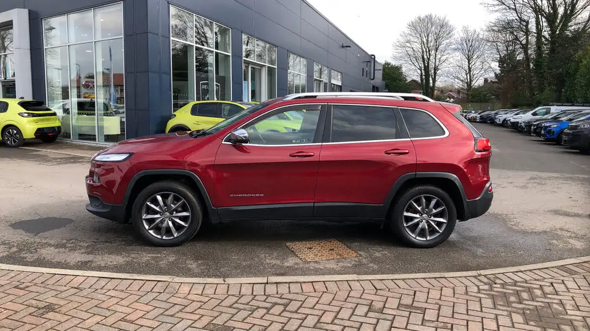 2015-jeep-cherokee-22multijet-ii-limited-ss-big-5