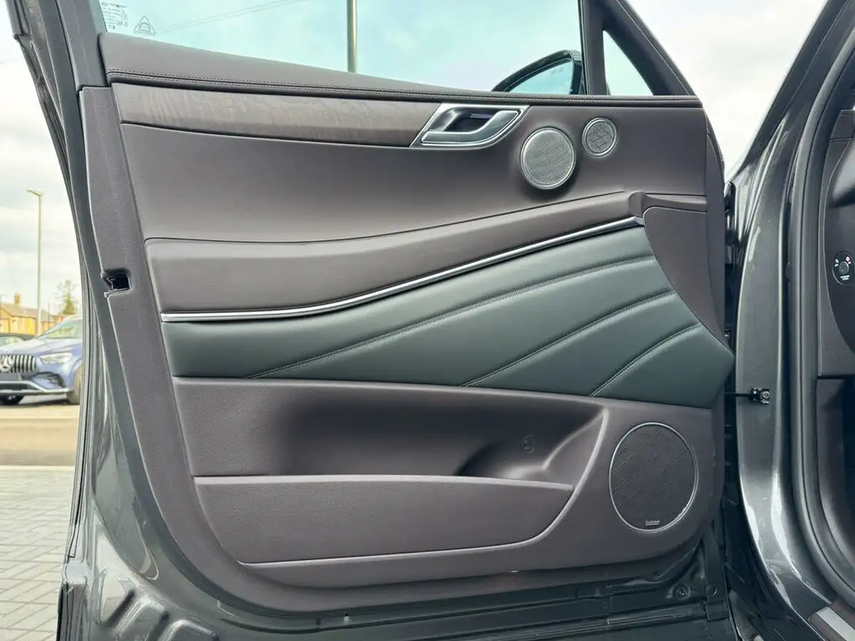 2023-genesis-gv80-25-t-sport-line-big-15