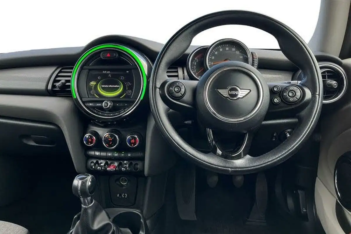 2015-mini-cooper-15td-cooper-d-114bhp-3d-big-10