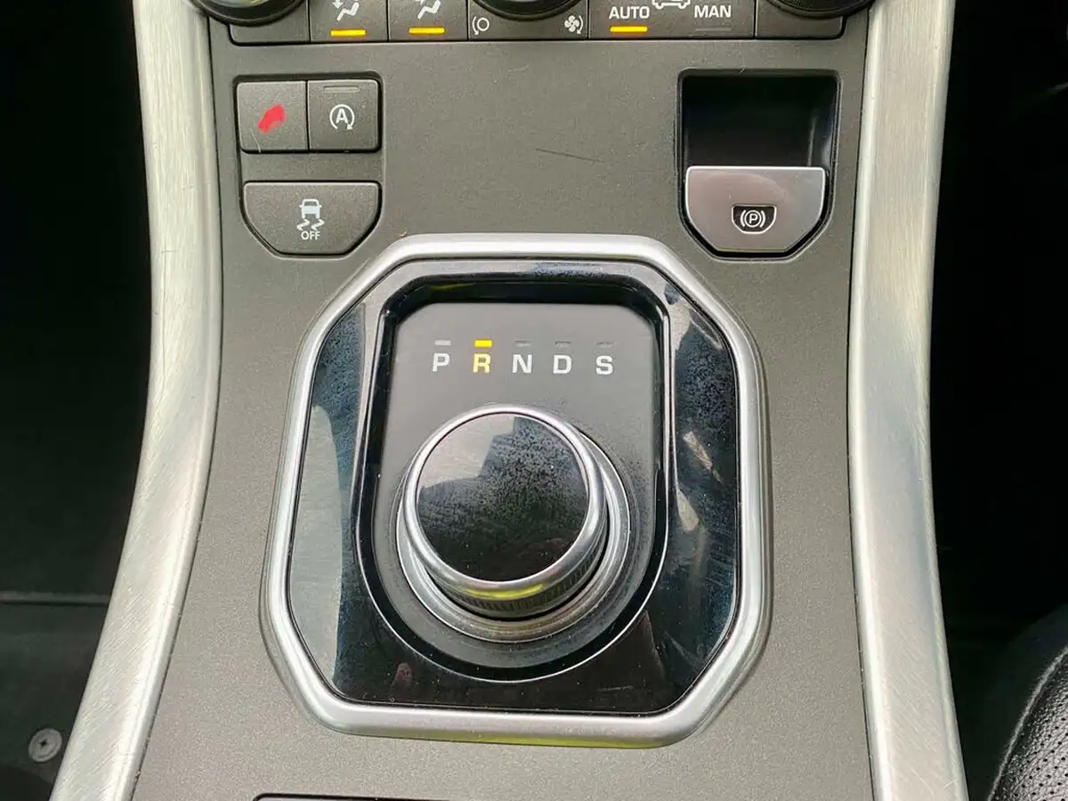 2018-land-rover-range-rover-evoque-20td4-se-tech-hatchback-5d-auto-big-21