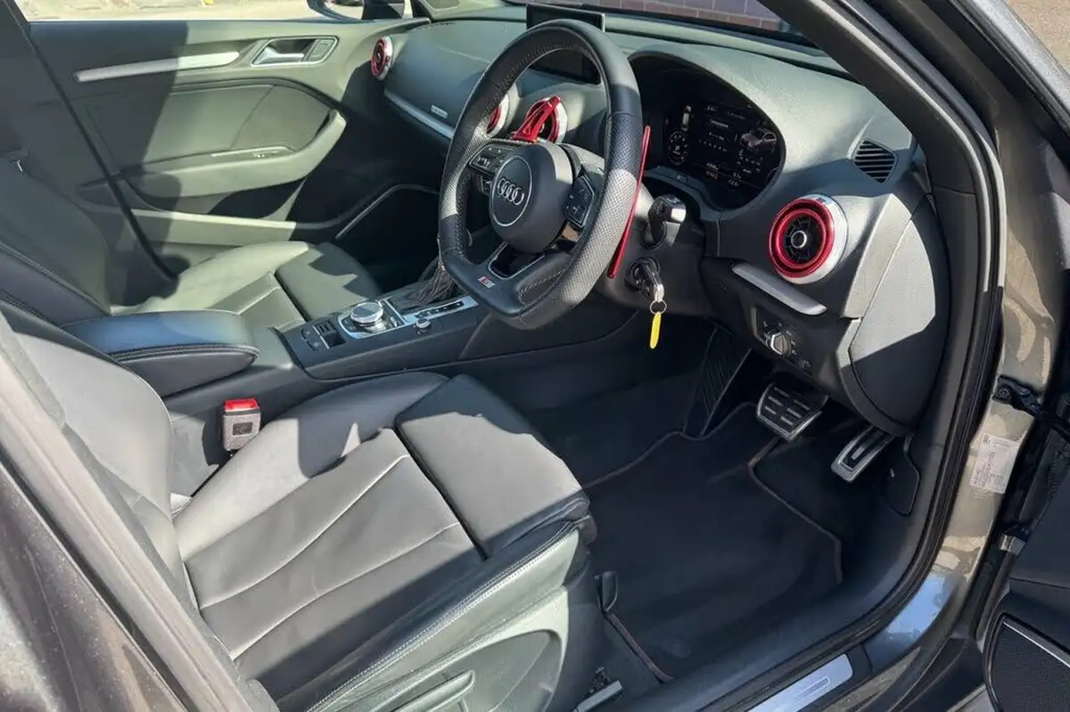 2020-audi-s3-20-tfsi-black-edition-sportback-5d-big-24