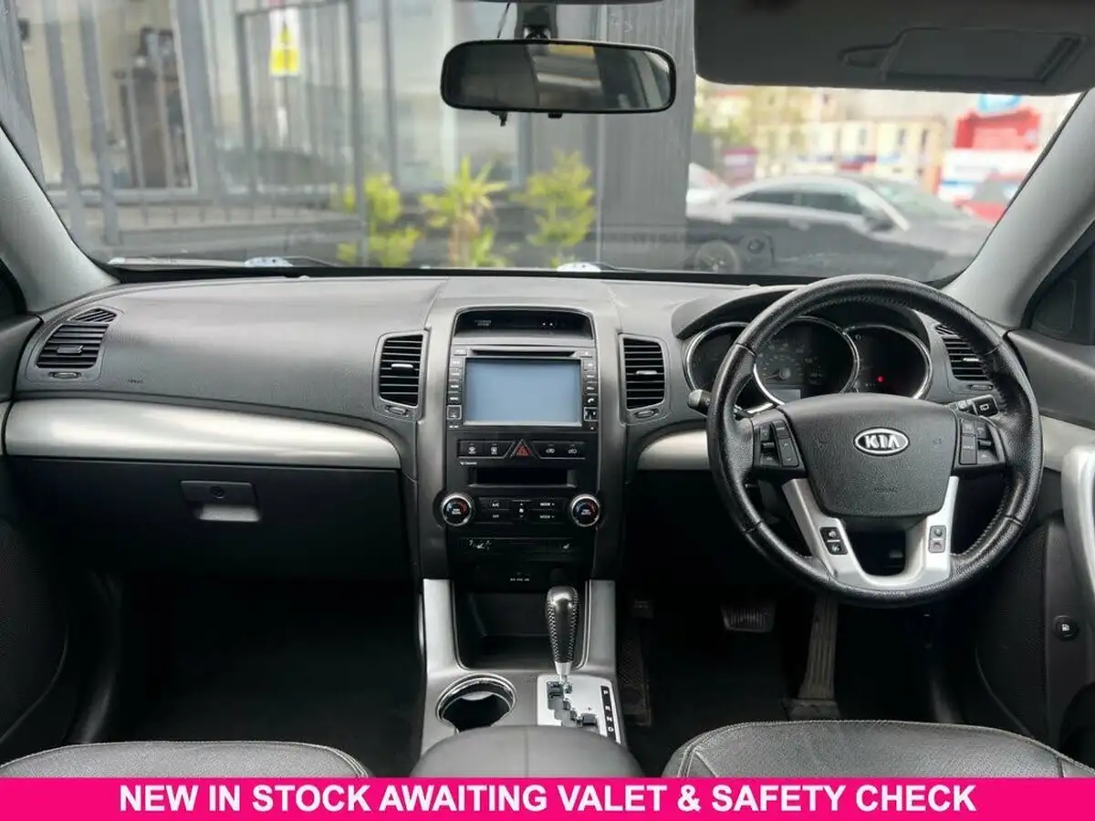 2013-kia-sorento-22td-kx-2-auto-big-3
