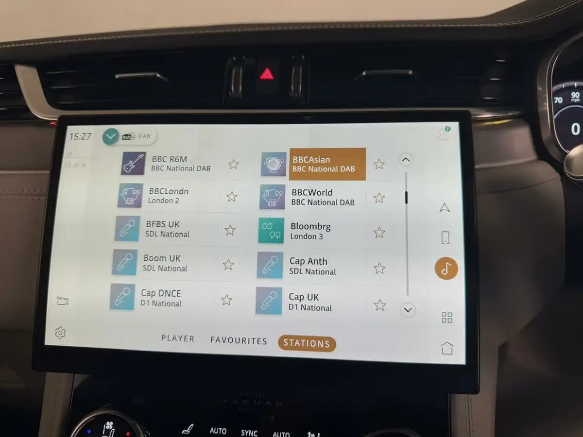 2022-jaguar-f-pace-20-p400e-r-dynamic-s-big-35