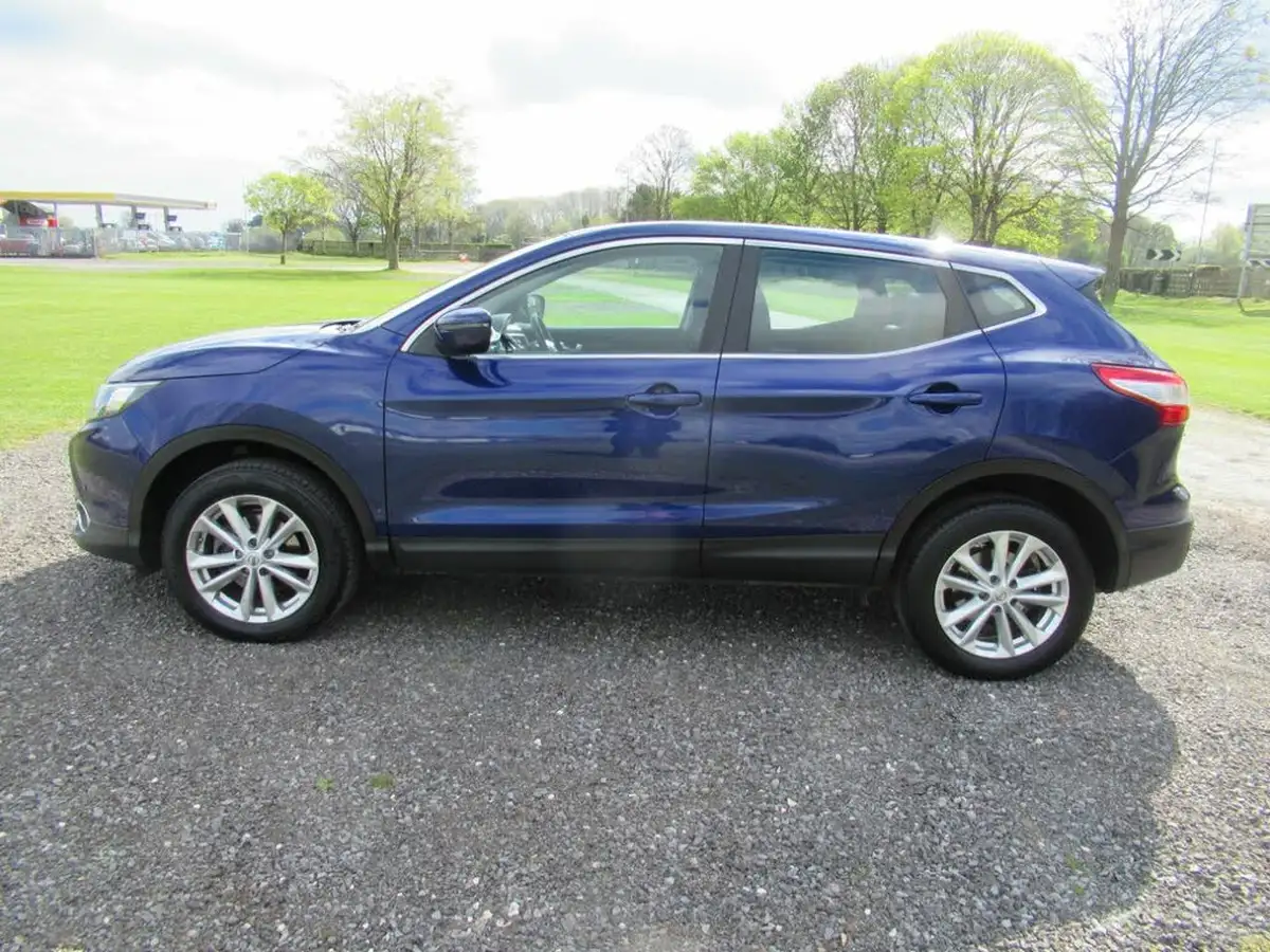 2016-nissan-qashqai-15dci-acenta-smart-vision-packtech-pack-big-2