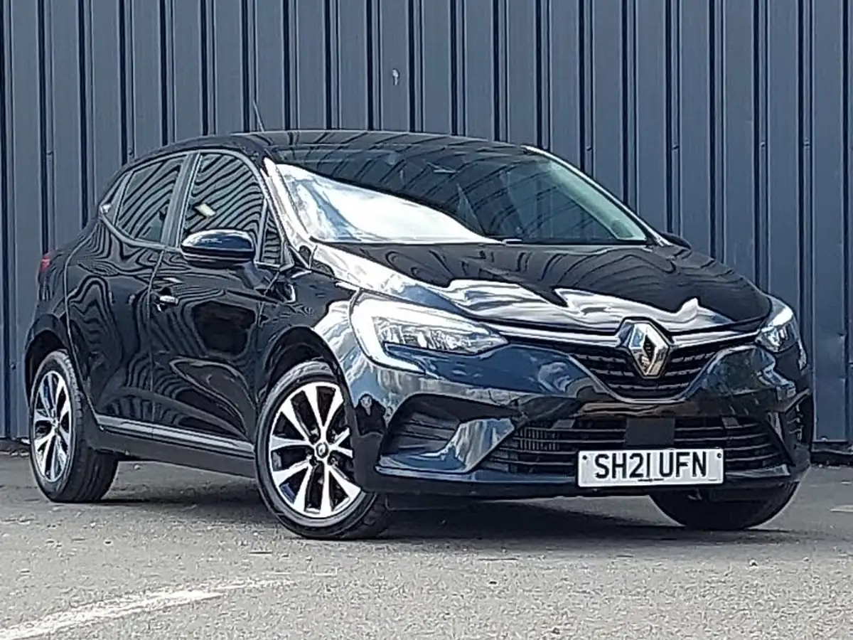 2021-renault-clio-10-tce-iconic-90ps-big-0