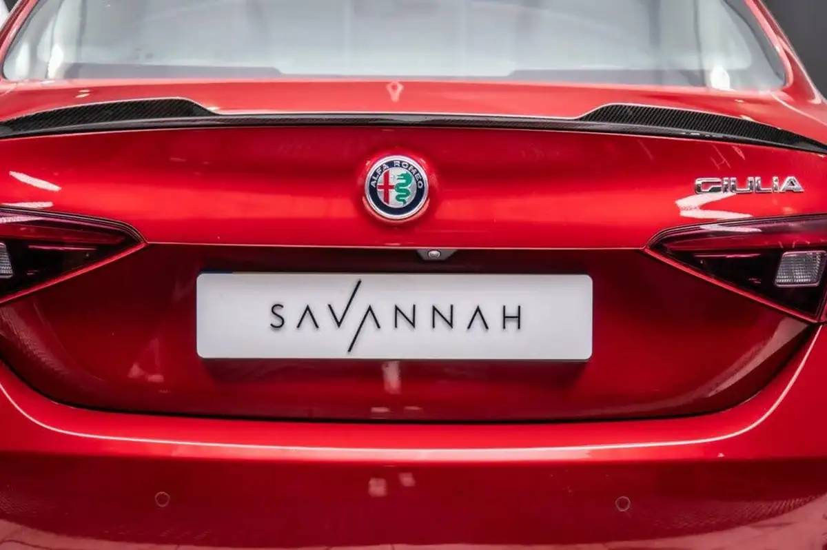 2017-alfa-romeo-giulia-29-biturbo-quadrifoglio-big-24