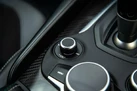 2017-alfa-romeo-giulia-29-biturbo-quadrifoglio-small-35