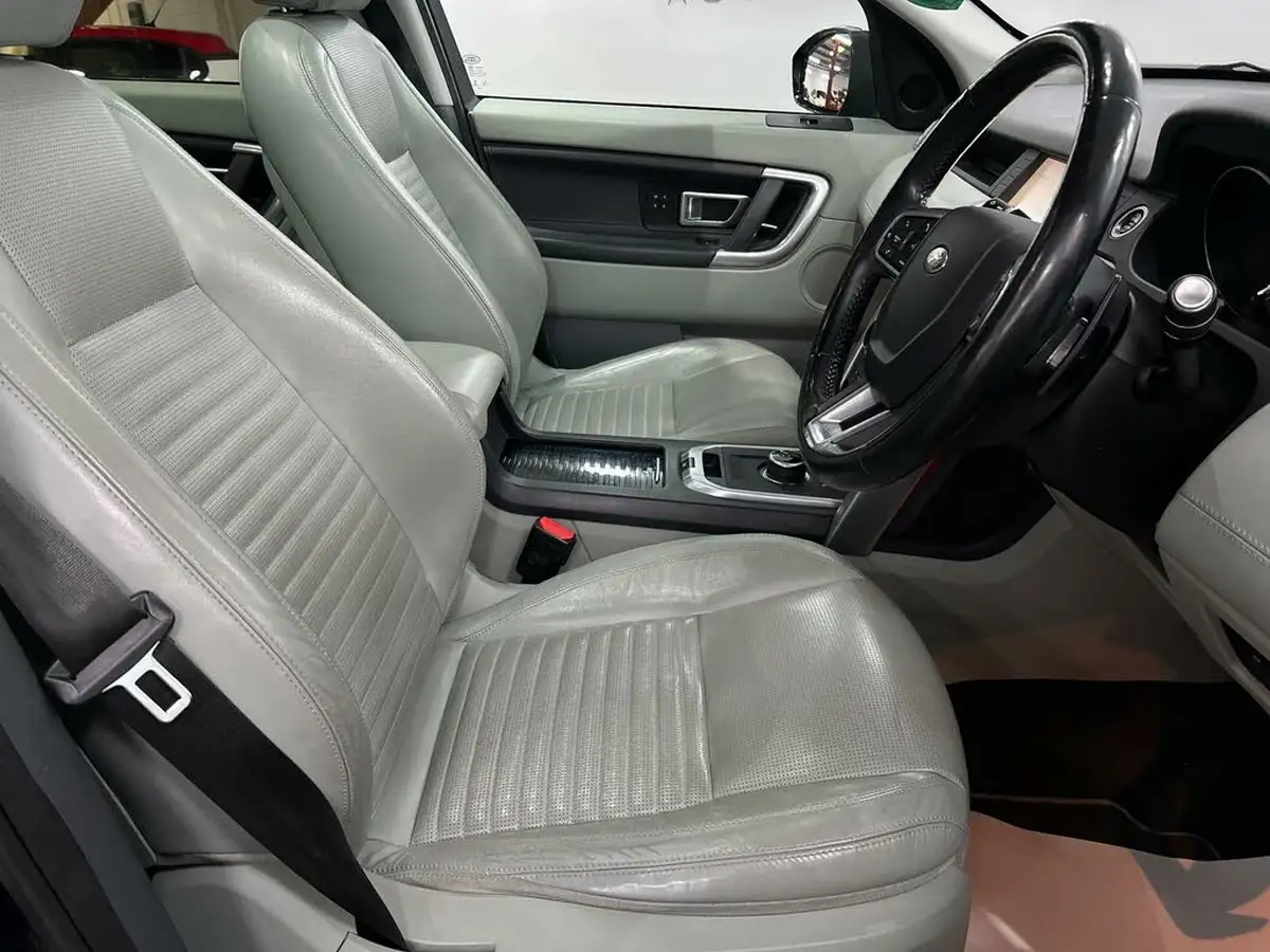 2017-land-rover-discovery-sport-20td4-hse-luxury-180ps-station-wagon-auto-big-22