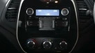 2019-renault-captur-09-tce-play-small-13