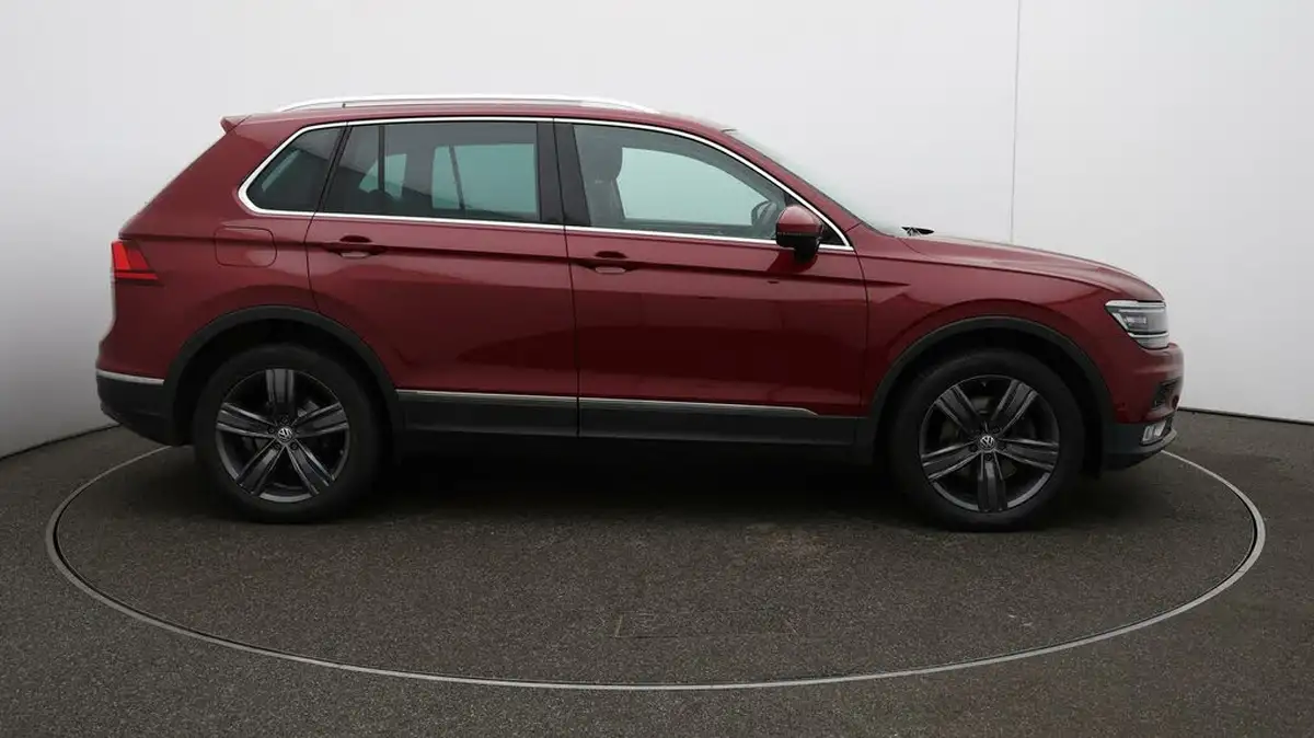 2017-volkswagen-tiguan-20tdi-sel-190ps-4motion-bmt-ss-dsg-big-44